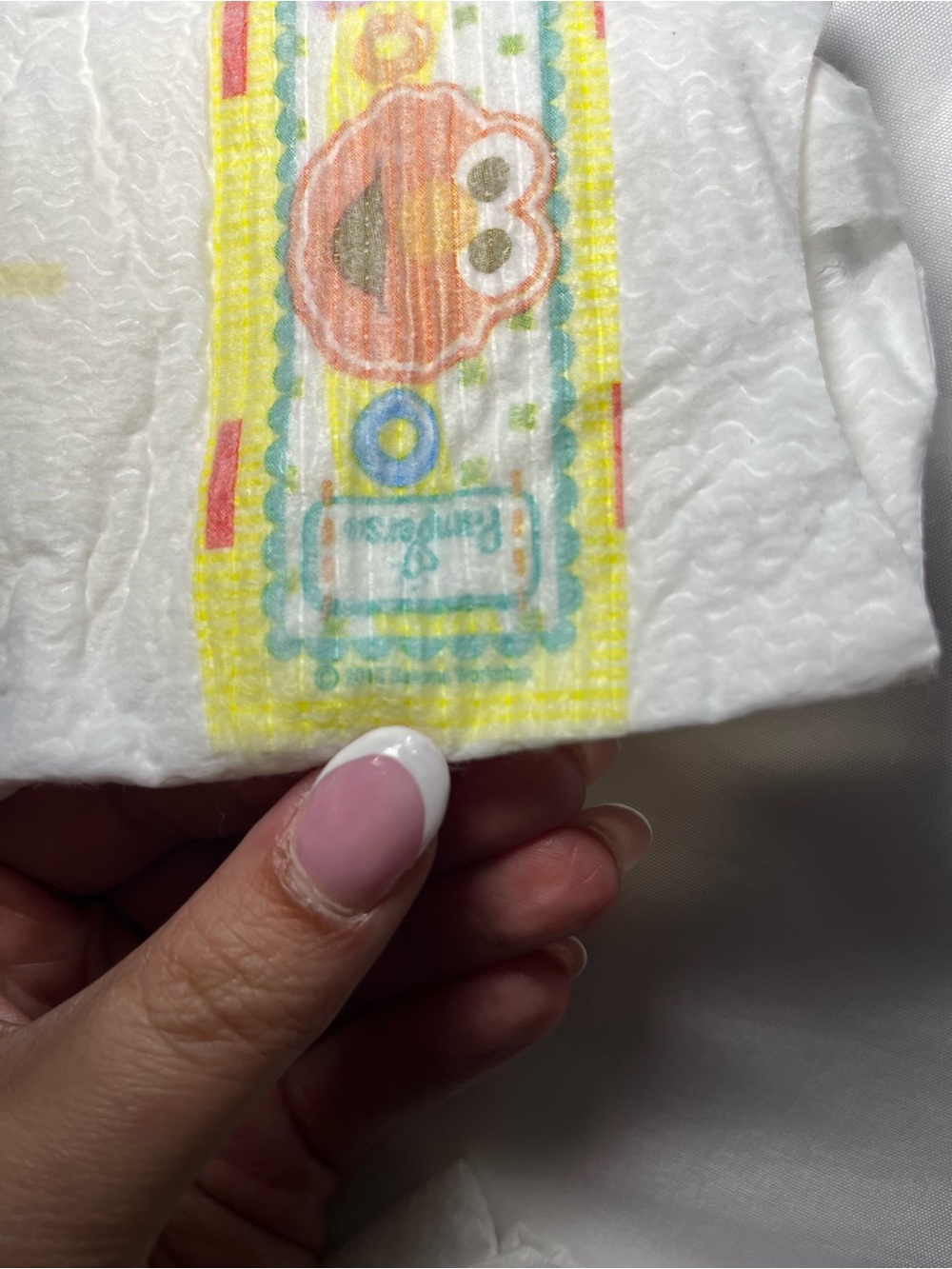 Pampers Swaddlers Sesame Street Diapers Size 2 Lot 12 Elmo Cookie Monster 2015 - Picture 5 of 8
